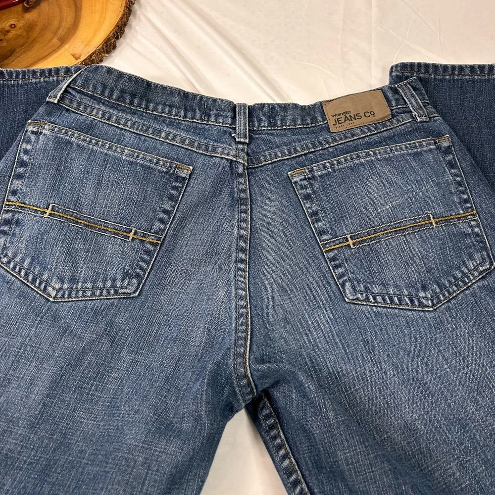 Wrangler Men's Loose‎ Straight Fit Blue Jeans Size 32x30
